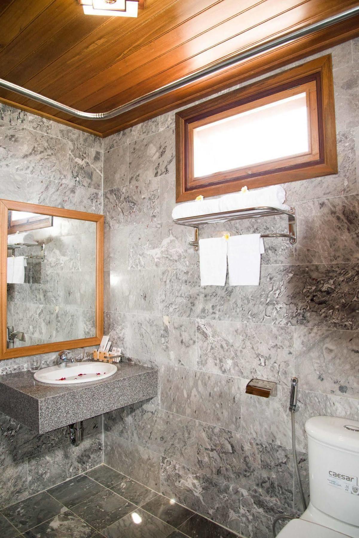 Ruby Hotel Hoi An Zewnętrze zdjęcie